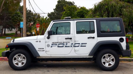 Téléchargez les photos : Hermosa Beach (Comté de LA), Californie 14 juin 2023 : City of HERMOSA BEACH Police Department Car - en image libre de droit