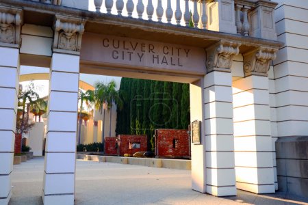 Téléchargez les photos : Culver City, Californie 23 septembre 2023 : Hôtel de Ville de Culver situé au 9770 Culver Blvd - en image libre de droit