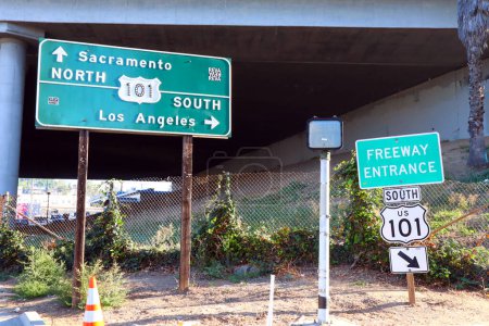 Téléchargez les photos : Los Angeles, Californie : US 101 Autoroute Panneau d'entrée - en image libre de droit