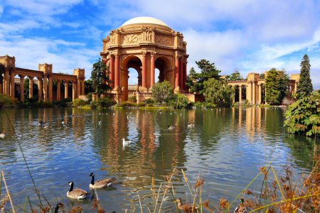 Foto de San Francisco, California 21 de octubre de 2023: Detalle del Palacio de Bellas Artes - Imagen libre de derechos
