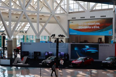 Foto de Los Angeles, California 17 de noviembre de 2023: Vista aérea en exhibición durante 2023 LA Auto Show en el Centro de Convenciones de Los Ángeles - Imagen libre de derechos