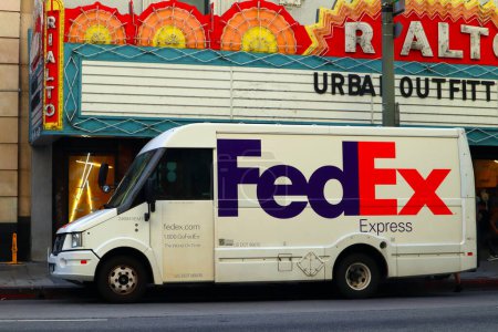 Photo for Los Angeles, California  October 11, 2023: FEDEX delivery truck at Broadway Theater District, Los Angeles - Royalty Free Image