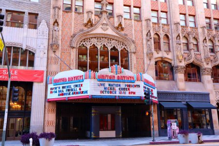 Photo for Los Angeles, California  October 11, 2023: UNITED ARTISTS Theatre, historic Theatre at 921 S. Broadway in the historic Broadway Theater District in Downtown Los Angeles - Royalty Free Image