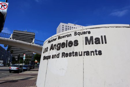 Photo for Los Angeles, California  October 10, 2023: Los Angeles Mall at Fletcher Brown square in Downtown Los Angeles - Royalty Free Image
