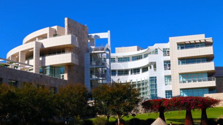 Foto de Los Ángeles, California - 2 de noviembre de 2023: vista del Museo Getty Center ubicado en 1200 Getty Center Dr, Los Ángeles - Imagen libre de derechos
