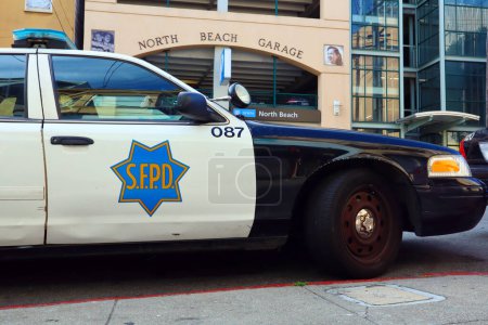 Foto de San Francisco, California - 25 de octubre de 2023: Departamento de Policía de San Francisco - Imagen libre de derechos