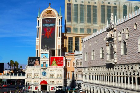 Foto de Las Vegas, Nevada - 7 de diciembre de 2023: The Venetian Resort, Hotel and Casino, Grand Canal Shoppes located at 3355 S Las Vegas Blvd, Las Vegas, NV - Imagen libre de derechos