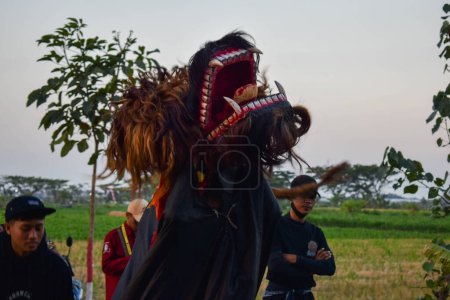 Téléchargez les photos : Tuban Indonésie 29 août 2023. Barongan ou Thak Thakan, masque tuban traditionnel, célébration de l'indépendance indonésienne jour 17 août. - en image libre de droit