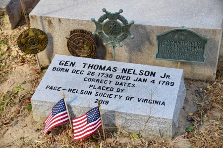 Téléchargez les photos : Tombe du père fondateur Thomas Nelson fils (26 décembre 1738 4 janvier 1789). Yorktown VA, États-Unis. 5 octobre 2019. - en image libre de droit