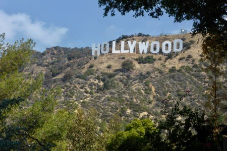 Téléchargez les photos : Hollywood, Los Angeles, USA. 16 juin 2014. L'emblématique Hollywood Sign. - en image libre de droit