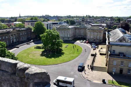 Téléchargez les photos : Vue du York Castle Museum depuis la tour Cliffords. York, Royaume-Uni. 25 mai 2023. - en image libre de droit