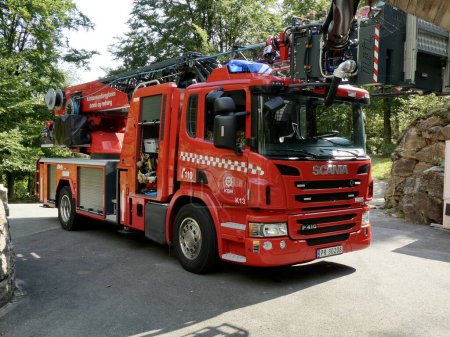Foto de Scania Fire Engine de Kristiansand Fire Brigade. Kristiansand, Noruega. agosto 31, 2018. - Imagen libre de derechos