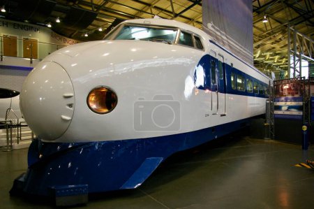 Foto de West Japan Railways Shinkansen Bullet Train, construido en 1976. York, Inglaterra, Reino Unido. 17 de agosto de 2010. - Imagen libre de derechos