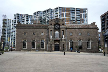 Foto de The Royal Military Academy Building on Artillery Square, Woolwich Arsenal. Woolwich, Londres, Reino Unido, 16 de marzo de 2024. - Imagen libre de derechos