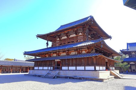 Téléchargez les photos : Horyu-ji, un temple bouddhiste avec les plus anciens bâtiments en bois du monde à Horyuji, Sannai, Ikaruga, Ikoma, Nara, Japon - en image libre de droit