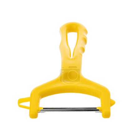 Cuchillo aislado sobre fondo blanco, equipo de cocina. Cuchillo de despiece de fruta con asas de plástico en color amarillo aislado sobre fondo blanco.