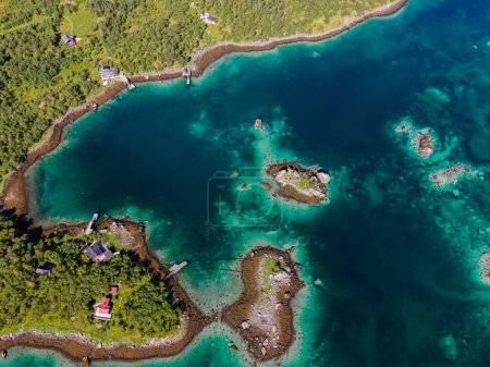 Téléchargez les photos : Vues des environs des îles Lofoten en Norvège - en image libre de droit