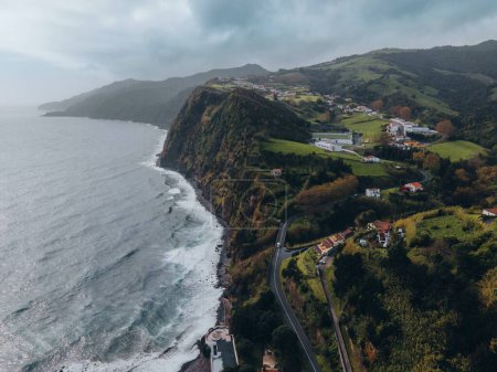 Foto de Drone vista de Povoacao en Sao Miguel, las Azores - Imagen libre de derechos