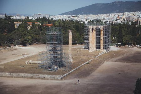 Foto de Templo de Zeus Olímpico en Atenas, Grecia - Imagen libre de derechos