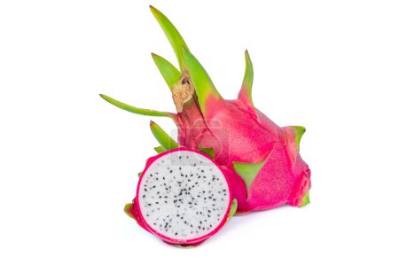 Foto de Fruta fresca de dragón rojo aislada sobre fondo blanco - Imagen libre de derechos
