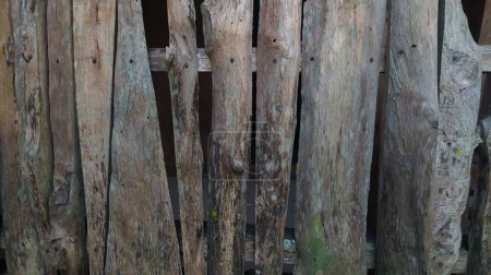 Foto de Valla tradicional de madera maciza - Imagen libre de derechos