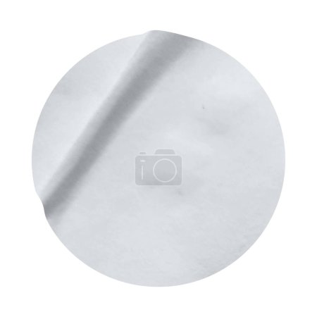Téléchargez les photos : Étiquette autocollante ronde blanche isolée sur fond blanc avec chemin de coupe - en image libre de droit