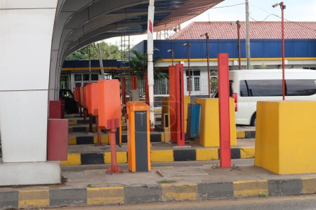 Foto de Bandung, Indonesia - 13 de abril de 2023: Buah Batu toll gate - Imagen libre de derechos