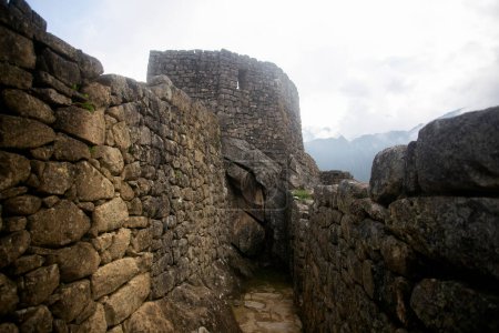 Foto de Detalles de la antigua ciudadela Inca de la ciudad de Machu Picchu en el Valle Sagrado del Perú. - Imagen libre de derechos