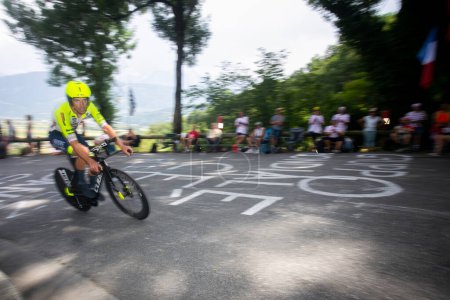 Téléchargez les photos : Domancy, France 18 juillet 2023 : RUI COSTA (INTERMARCH - CIRCUS - WANTY BEL) dans l'étape contre-la-montre du Tour de France 2023. - en image libre de droit