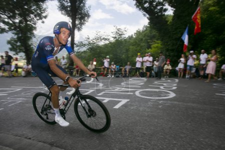 Téléchargez les photos : Domancy, France 18 juillet 2023 : KVIN GENIETS (GROUPAMA - FDJ FRA) en contre-la-montre au Tour de France 2023. - en image libre de droit
