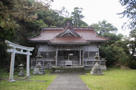 Foto de Ogi, Japón 1 de octubre de 2023: Templo en la ciudad de Ogi en la isla de Sado. - Imagen libre de derechos