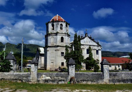 Téléchargez les photos : Eglise Notre-Dame de l'Immaculée Conception, Oslob, Cebu, Philippines - en image libre de droit