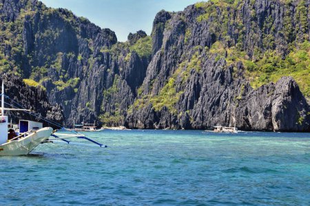 Téléchargez les photos : Vue panoramique sur la lagune El Nido, île de Palawan, Philippines - en image libre de droit