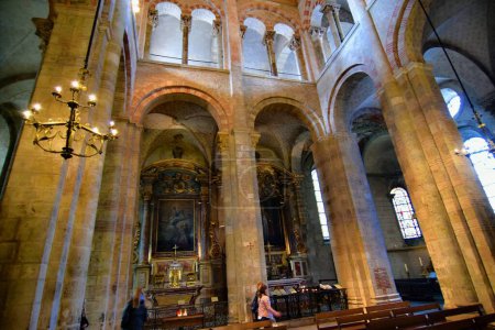 Photo for Toulouse, France - January 14, 2023: Interior of the basilica of Saint-Sernin in Toulouse. The Romanesque church is a pilgrimage destination on Routes of Santiago de Compostela. - Royalty Free Image