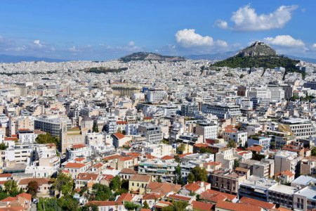 Foto de Vista aérea de la ciudad de Atenas, vista alrededor de la colina de Lycabettus, Ática, Grecia - Imagen libre de derechos