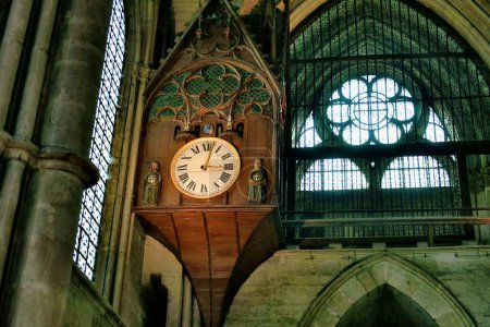 Téléchargez les photos : Reims, France - 04 octobre 2022 : vue de la cathédrale Notre Dame de Reims en style gothique - en image libre de droit