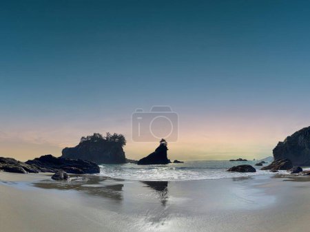 Foto de Vista panorámica de la playa de oro - Imagen libre de derechos