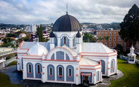 Téléchargez les photos : Prudentpolis, PR, Brésil, 16 septembre 2022 : Église ukrainienne dans la ville de Prudentpolis Paran - en image libre de droit