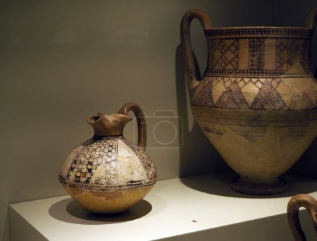 Photo for Artifacts from Gordion, the capital of ancient Phrygia in 8th century BC. Gordion has been added to the UNESCO World Heritage list. Anatolian Civilizations Museum, Ankara, Turkiye - September 2023 - Royalty Free Image