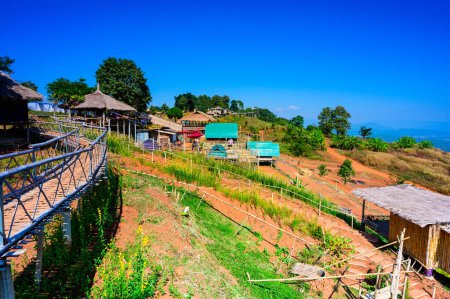 Téléchargez les photos : CHIANG RAI, THAILAND - December 14, 2019 - Scenic view at Doi Sa Ngo viewpoint, Chiang Rai province. - en image libre de droit