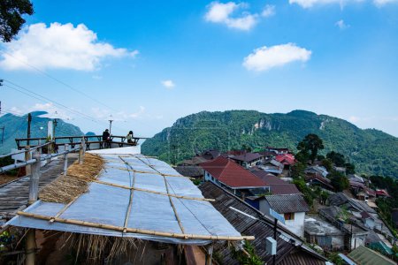 Foto de Mountain view at Pha Hi village, Chiang Rai province. - Imagen libre de derechos