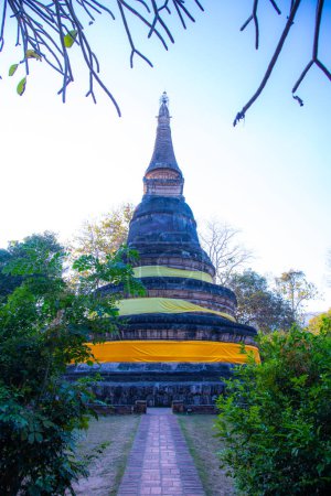Téléchargez les photos : Ancient pagoda in Umong temple, Thailand. - en image libre de droit