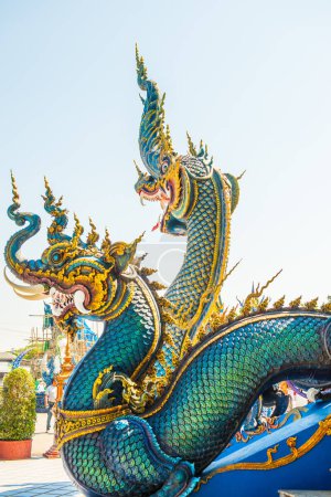 Foto de Estatua de Himmapan en el templo de Rong Sua Ten, Tailandia. - Imagen libre de derechos