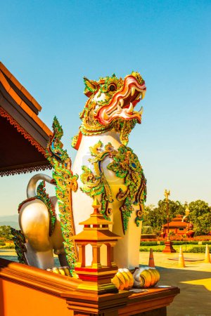Foto de Himmapan animal estatua en Prayodkhunpol Wiang Kalong templo, Tailandia. - Imagen libre de derechos