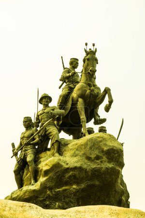 Foto de El Monumento al Rey Naresuan, Tailandia - Imagen libre de derechos