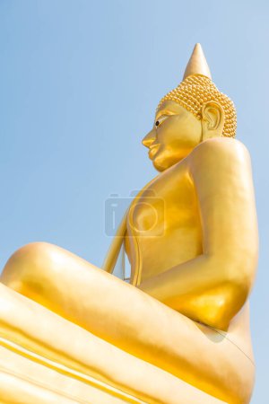 Téléchargez les photos : Statue de Luangpoo Sothon au temple Khaodin, Thaïlande - en image libre de droit