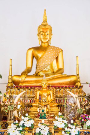 Golden Buddha Statue or Luang Phor Sri Sawan at Nakhonsawan Province, Thailand.