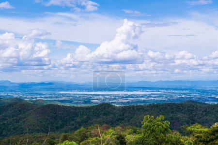 Punto de vista del lago Kwan Phayao, Tailandia