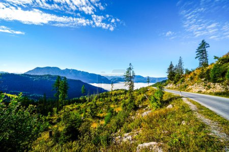 Vista del paisaje en la carretera panorámica Tauplitzalm. Naturaleza con montañas en Estiria en Austria.