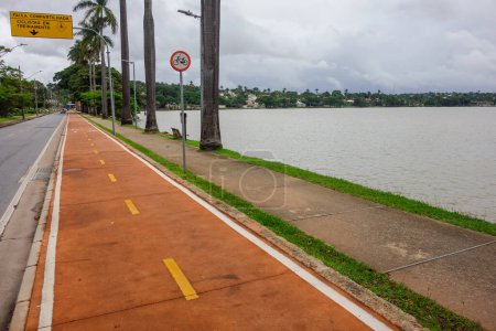Photo for Bike lane beside Pampulha lagoon in Belo Horizonte, Minas Gerais, Brazil. - Royalty Free Image